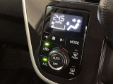 オートエアコンで細かい温度調節ができます。車内をいつでも快適空間にしてくれます。