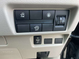 各種スイッチがまとまって付いてます。