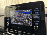 【ディスプレイオーディオ】スマホとクルマをつなぐことで音楽アプリやナビアプリがお車の画面上で操作可能!※T-connectのご利用は別途有償となります。詳しくは営業スタッフにご確認ください。