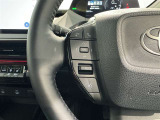 ステアリングスイッチ装備!運転しながら手元でオーディオの操作などができます。