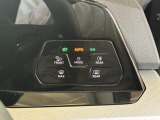 ライト設定もタッチコントロールでより、スムーズに。