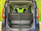 普段のお買い物や通勤、送迎等に十分な荷室スペースを確保しております。セカンドシートを倒すと、大きな荷物の積載も可能です♪