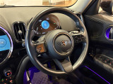 ◆LIBERALAは、輸入車選びの新たなスタイルを提案するインポート・セレクト・ブランドです。オーナー様となる方がクルマから直接感じる感性を第一にした、最良の一台との出会いをコーディネートいたします。