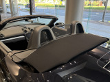 ポルシェセンター 中大阪認定中古車センター/正規ディーラーだからこそ出来る安心、安全、信頼の高品質の車両で御座います。