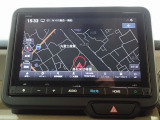 ホンダ純正ナビなのでダッシュボードにスッキリと収まっています。土地勘の無い所でも道に迷わず安心ですね!