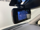 万が一の事故のときもドライブレコーダーがあると安心です。ご利用になる場合は個人情報保護の観点より新品の対応SDカードをお求め下さい。