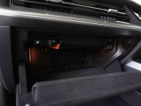 ご納車前に行います点検100項目におきまして、専用のテスターやツールを用いて細かな診断を行います。