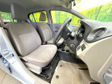 ドライバーによって運転しやすいポジションは異なり、あの車はどうなのか不安なこともありますよね。気になるお車は店頭で乗り込んでご確認いただけます♪