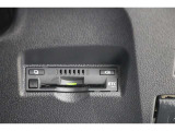 【ETC】 ETCを装備していれば、暑い日や寒い日、雨の日も窓を開ける必要がないので快適ドライブが楽しめます。