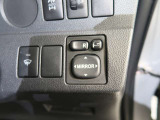 納車前にシッカリ点検整備をさせて頂きます!また全国の正規スバルディーラーで対応可能な、1年間走行距離無制限の保証が無料で付くのでご安心下さい!