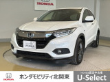 車名の由来:ヴェゼルはカットした宝石の小さな面(Bezel)とクルマ(Vehicle)を組み合わせた造語で、「角度によって表情を変える宝石のように、多面的な魅力と価値を持つクルマ」を意味する。