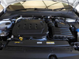 ☆『2.0L TDIエンジン』:低回転から力強いトルクと経済性を兼ね備えたクリーンディーゼルエンジンは142kW(193PS)/400Nm(40.8kgm)を発生☆