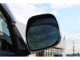 極限までこだわった仕入れで低価格を実現。低価格で良質なお車を全社総台数2,000台以上の在庫からお選びいただけます。営業時間 10:00〜19:00