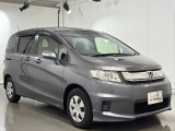 車検整備付きです。整備時にはエンジンオイル、オイルフィルター、ワイパーラバーなど、消耗品の交換も致します
