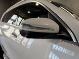 メルセデスの認定中古車「サーティファイドカー」には、最大100項目にも及ぶ点検・整備項目が設定されています>