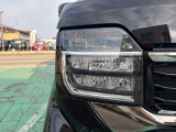 LEDヘッドライト付いてます!省電力で暗い夜道も明るく照らしてくれますよ♪