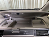 小物、必需品を簡単に取り出せる便利な収納です!