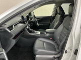 豊富に在庫を取り揃えています。 軽自動車からミニバン、セダン、SUV、話題のハイブリッド車などなど続々入荷中です!