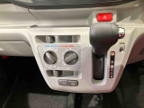 納車前にはプロのメカニックが、各部の点検を行います。ディーラーにしか出来ない品質、そしてサービスできっと満足していただけると思います!