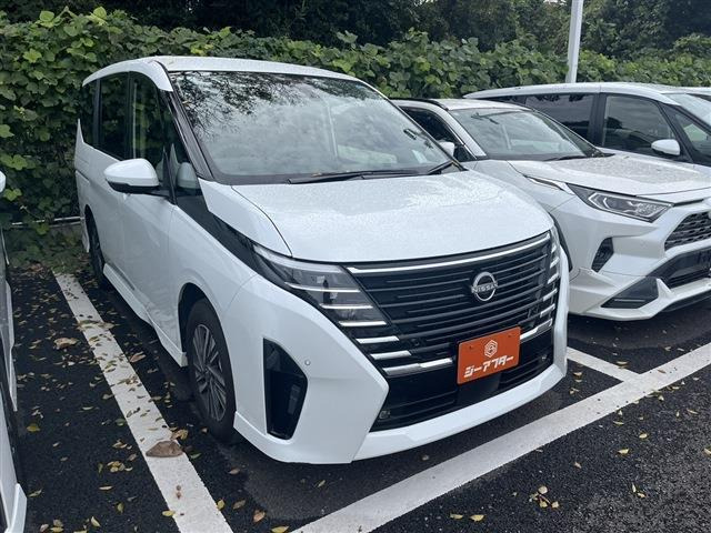 セレナ 2.0 ハイウェイスターV 禁煙車 カロッツェリアナビ バックカメラ