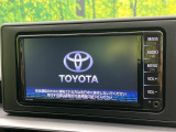 【純正ナビ】人気の純正ナビを装備しております。ナビの使いやすさはもちろん、オーディオ機能も充実!キャンプや旅行はもちろん、通勤や買い物など普段のドライブも楽しくなるはず♪