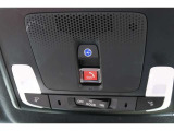 緊急通報ボタンが装備されています。ホンダコネクト対応。ご利用には、Honda Total Care プレミアムのご加入が必要です。