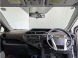見通しのよいすっきりとした視界で、誰でも運転しやすいです。運転のしやすさは疲れにくさにも繋がりますよ♪