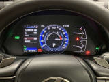 見やすいメーターレイアウトで運転をサポート!