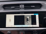 360度カメラで駐車の時も安心です。