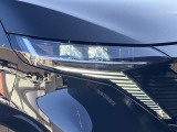 納車時にメンテナンスノートをお渡しします。おクルマの点検整備や保証内容がきちんと記録されているから安心です。メンテナンスは安心と信頼の日産サービス工場で。