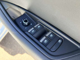 車検整備付きでAudi【A4】入荷いたしました。車検整備付きで更に保証付きです。最長2年までご加入頂けます。