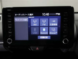 ディスプレイオーディオを装備。スマホとクルマをつなぐことで、これまでのナビに加えて、色々なサービスが楽しめます。