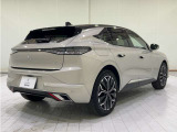 日本全国ご自宅前までご納車致します。陸送会社のプロフェッショナルが全国のご自宅前までしっかりと安全にお車をお持ち致します。