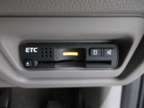 ETC付!高速道路の料金所はキャッシュレスで通過です!サービスエリア等にあるスマートインターの出入りも利用可能でとっても便利☆ご納車後すぐにお使い頂けるようセットアップしてのお渡しとなります。