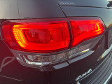 視認性の高いLEDテールレンズです。