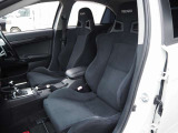 当社では展示前の仕上げを徹底しており、ご納得頂けるコンディションのお車を展示しております♪