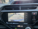 ナビに映ったバックカメラの映像です。駐車の目安になる線も出ます。
