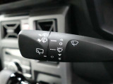 フロントワイパーの間欠機能が付いてます♪