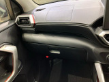 納車前にはプロのメカニックが、各部の点検を行います。ディーラーにしか出来ない品質、そしてサービスできっと満足していただけると思います!