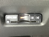 【ETC車載器】もはや必須アイテムのETCを搭載!高速道路のご利用時にとても便利!わずらわしい料金所での現金支払いが不要となりスムーズに通過できます♪