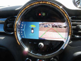 ◆iDriveを装備。操作系統をディスプレイから独立させることで、人間工学に基づいた最適な運転環境を実現しております。◆