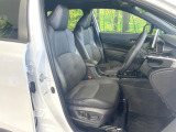 運転席シート廻りは使用感も少なく、良好な状態となっています。丁寧に使われていたことがよくわかりますね。