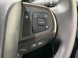 【レーダークルーズコントロール】高速道路での長距離走行が楽に!!自動で速度を保つクルーズコントロールが、衝突軽減システムと連携し、前方の車両を感知して車間を保つように速度調節してくれます!!