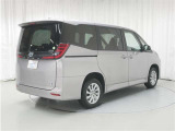 ノア 1.8 ハイブリッド G E-Four 4WD
