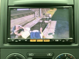 停車時にTVを楽しめます。お子様連れのご家族には、移動時間をより快適に過ごせる便利な機能です。