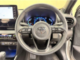 ステアリングスイッチ搭載!手を離さずに手元のスイッチでさまざまな操作が可能。運転中、視線をそらさなくても操作ができて安全です!