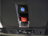 ◆新世代コネクテッド技術「Honda CONNECT」搭載。緊急時にオペレーターのサポートを受けることも可能です。