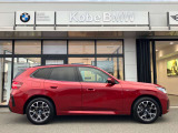 【BMWの伝統-3】BMWのお車は、&ldquo;駆け抜ける歓び&rdquo;を体現しております。走行の安定性とコーナリングの良さを追求し、思い通りにハンドルの操作可能です。