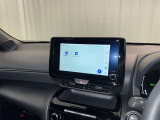ディスプレイオーディオを装備。スマホとクルマをつなぐことで、これまでのナビに加えて、いろんなサービスが楽しめます。