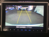 バックモニター付きで、車庫入れやバック時の後方確認をサポート。